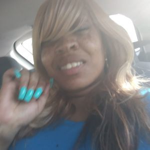 Meet your Posher, Rose